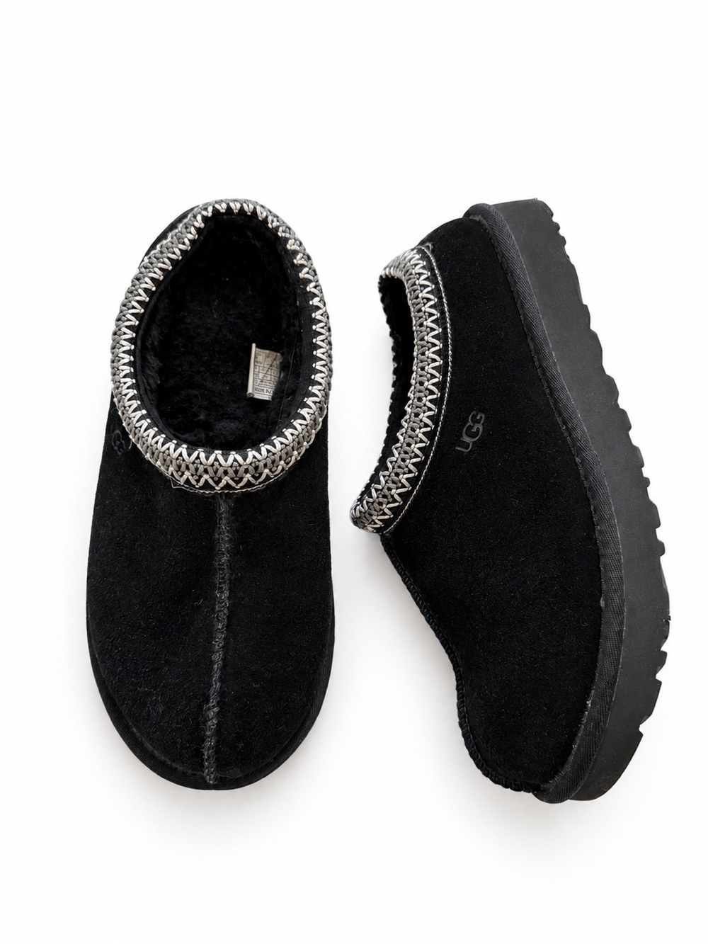 UGG Black Suede Moccasin Slippers Size 8 Silver Braid Cozy Shearling Lined Mules